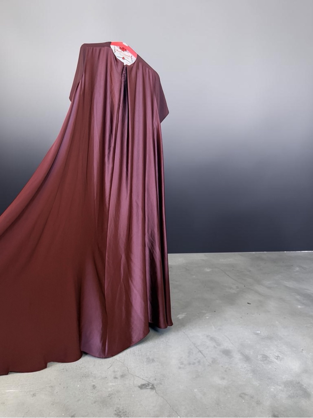 Banana Republic Flowing Crewneck Maxi Dress Deep Burgundy Viscose-Linen Trapeze - Picture 4 of 5